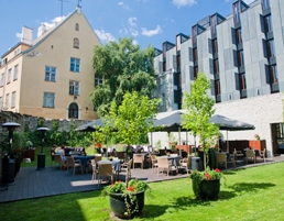 Telegraff Hotel summer terrace